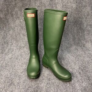 Women's Hunter Tall Chelsea Rain Boots Matte Green Waterproof Size 9